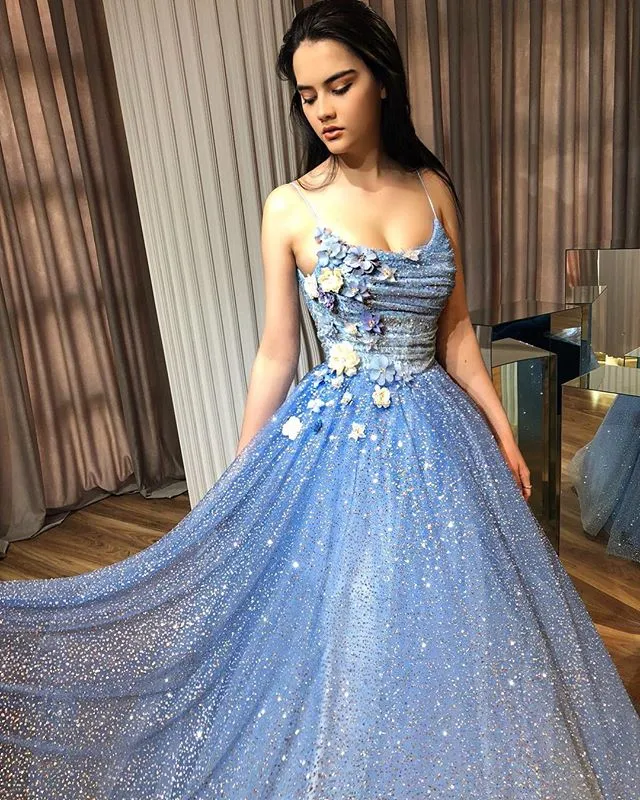 Paillettes Bleu Robes De Soirée Spaghetti Dentelle 3D Floral Appliqued Paillettes Perles Balayage Train Robes De Bal Formelle Pageant Robe