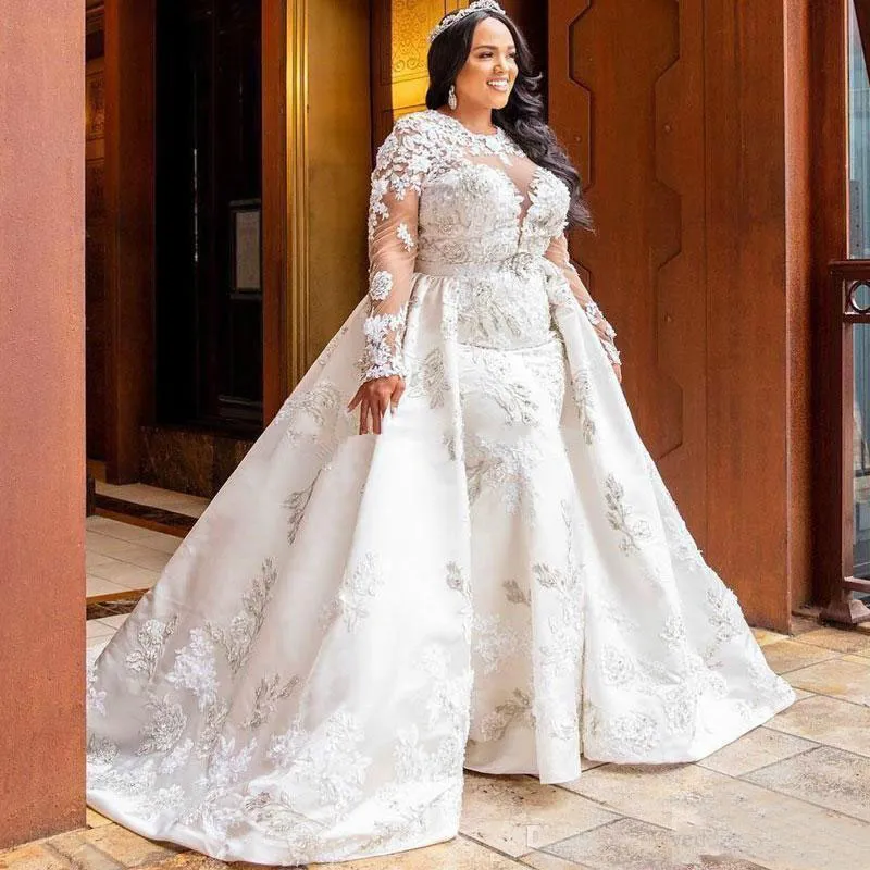 Plus size wedding dress with deals detachable skirt