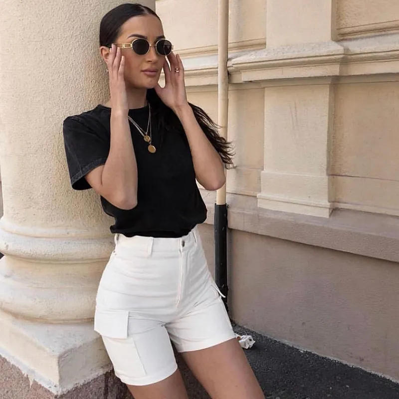 White casual shorts sales womens
