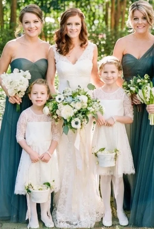 Abiti da ragazza di fiori in pizzo per matrimonio Abito da prima comunione a mezza manica a mezza manica con scollo a cuore e collo gioiello bianco avorio personalizzato