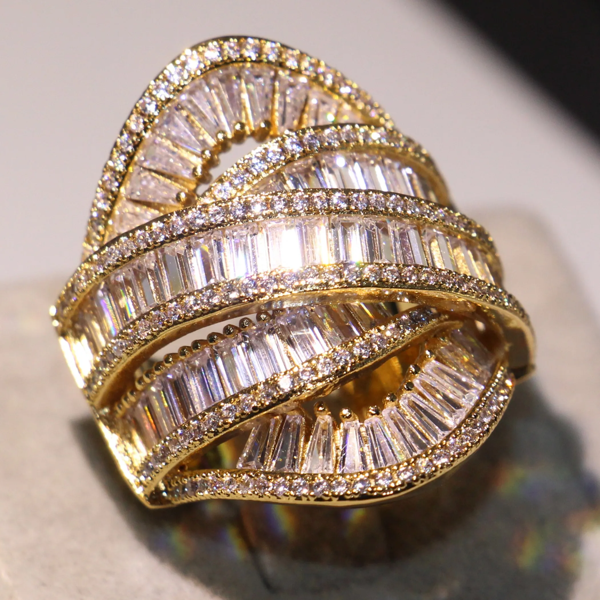 2019 новое прибытие потрясающие ювелирные изделия 925 SilverGold заполнить полный Принцесса вырезать Белый Топаз CZ Алмаз повезло обручальное широкое обручальное кольцо