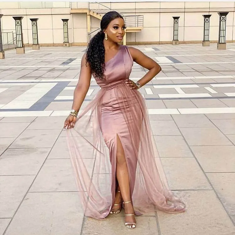 Elegant Dusty Pink One Shoulder Bridesmaid Dresses in Satin and Tulle