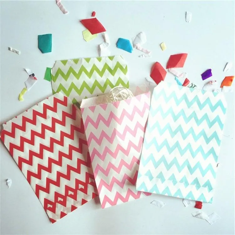 Fournitures de fête d'événement Chevron Popcorn Candy Kraft Paper Treat Favor Bag Goodie Gift Bags pour la décoration