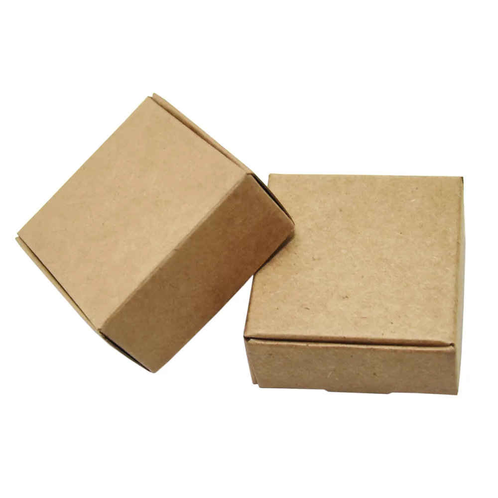 5,5 * 5,5 * 2,5 cm Presentförpackning Brun Kraft Papperslåda Små vikbara hantverk Papperslådor Candy Smycken Matpaket Paperboard Box 50pcs / Lot