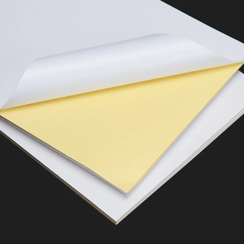 Fabriksetiketter A4 Självhäftande klistermärke Papper Glansig Matt White Blank Sticker Paper Etikett Printing Paper 100 Sheets245h