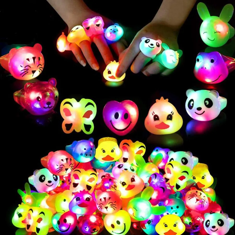 LED Miękki klej Flash Expression Pierścień Luminous Pierścionek Dzieci Cartoon Finger Light LED Flash Ring Party Urodziny Favor Rra2785