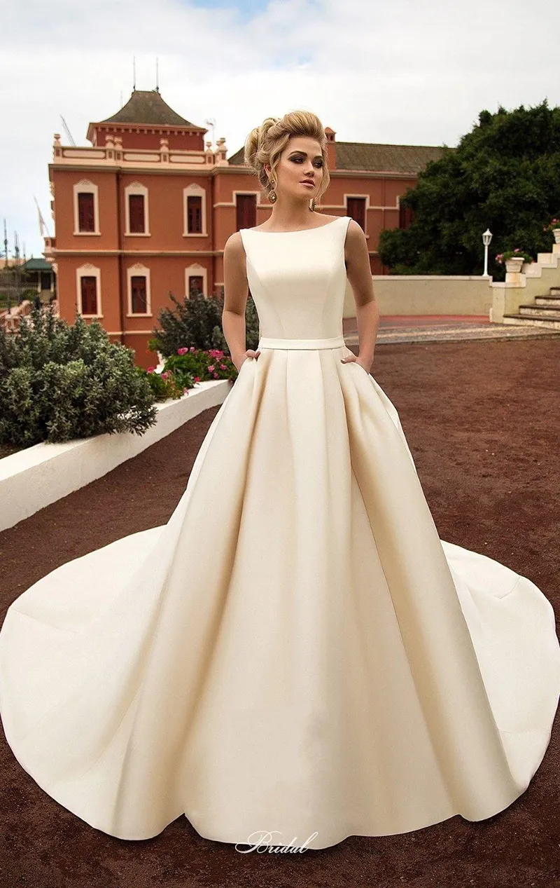 Beach wedding best sale dress with pockets