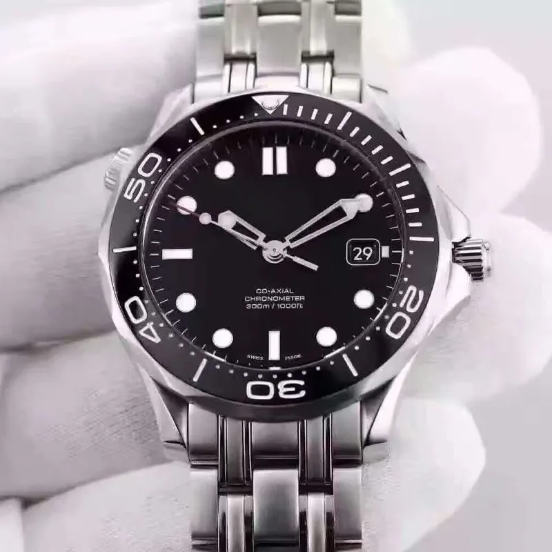 Orologio di lusso di alta qualità professionale 300 James Bond 007 Mechanical Movimento automatico Orologi Acciaio Mens Watch polso
