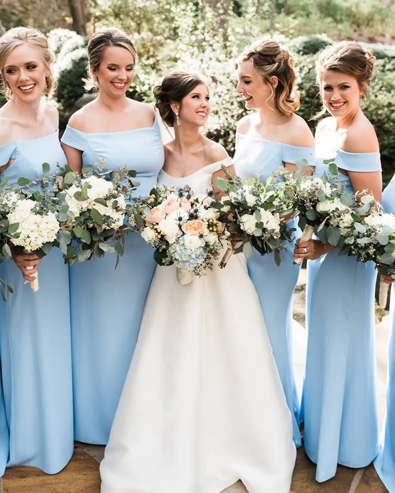 Cielo ligero Azul Dama de honor Vestidos de hombros con mangas Satin Country Garden Designer Long Cielo ligero Azul Dama de honor Vestidos de hombros con mangas Satin Country Garden Designer Long