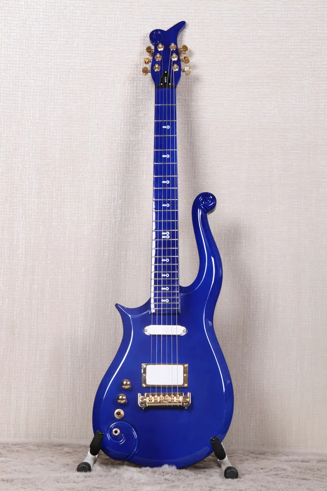 Promotie! Linkshandige Prins Cloud Donkerblauw Elektrische Gitaar Alder Body, Maple Neck, Gold Hardware, White Pickups, Wit Love Symbol Inlay