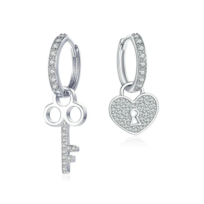 S925 Sterling Silver Kolczyki Dynda Blokada i Kluczowe Kobiety Srebrne Ear Ring Body Biżuteria dla dziewcząt