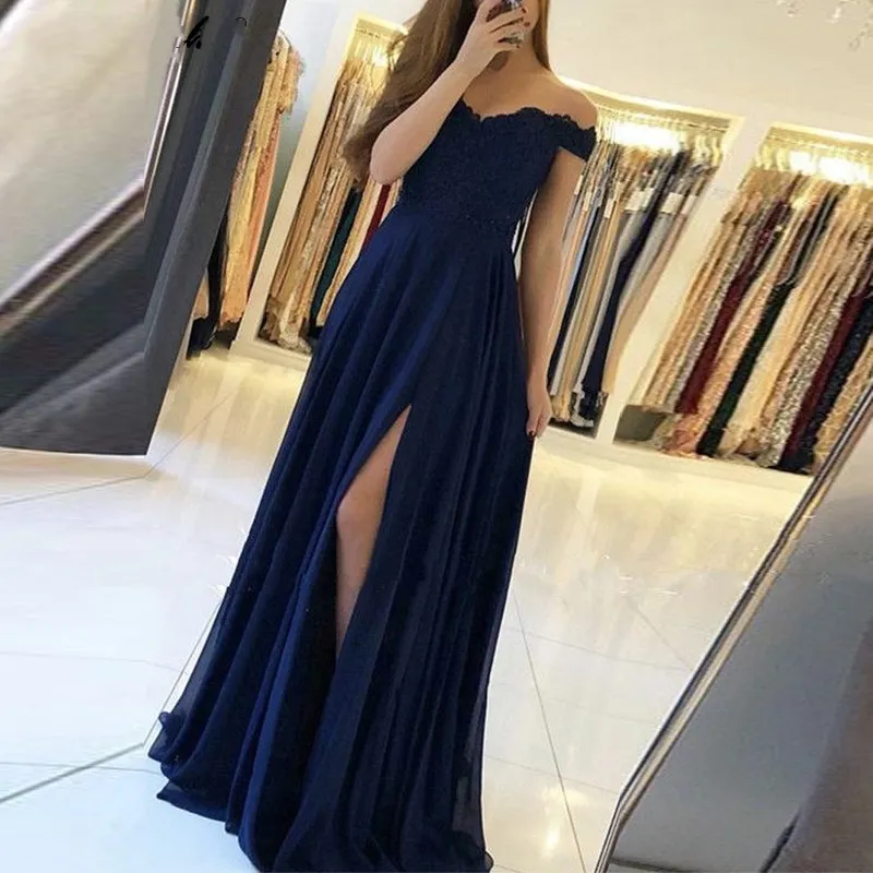 Navy Blue Chiffon 2019 Prom Klänningar från axeln A-Line Lace Side Slit Sweetheart Chiffon Long Prom Gown Evening Party Dress