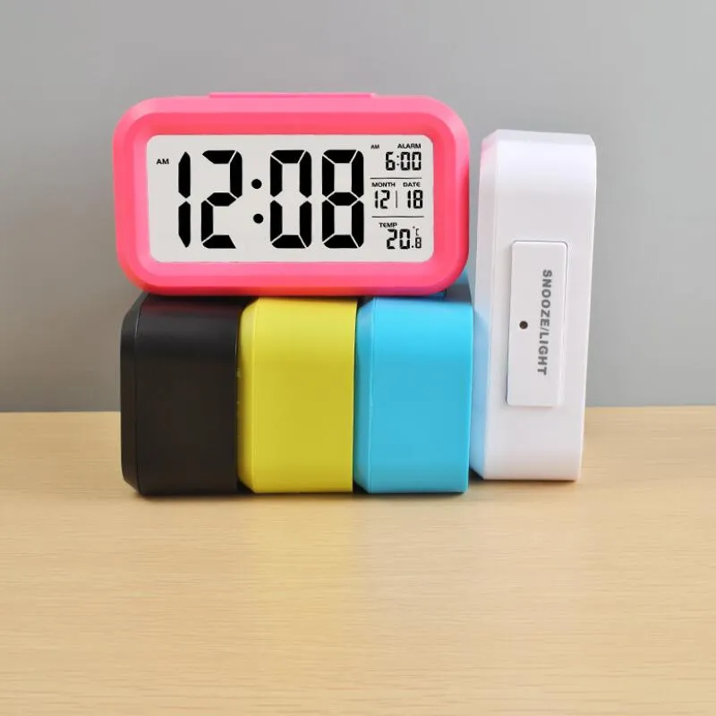 Sveglia 12/24 Ore A Batteria con Impostazione Automatica, Calendario da Parete/Scrivania, Orologio Digitale per Camera Letto, Comodino