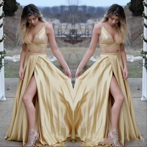 Sexy oro due pezzi satinato con scollo a V long ball dress slit court treno abiti da sera usura