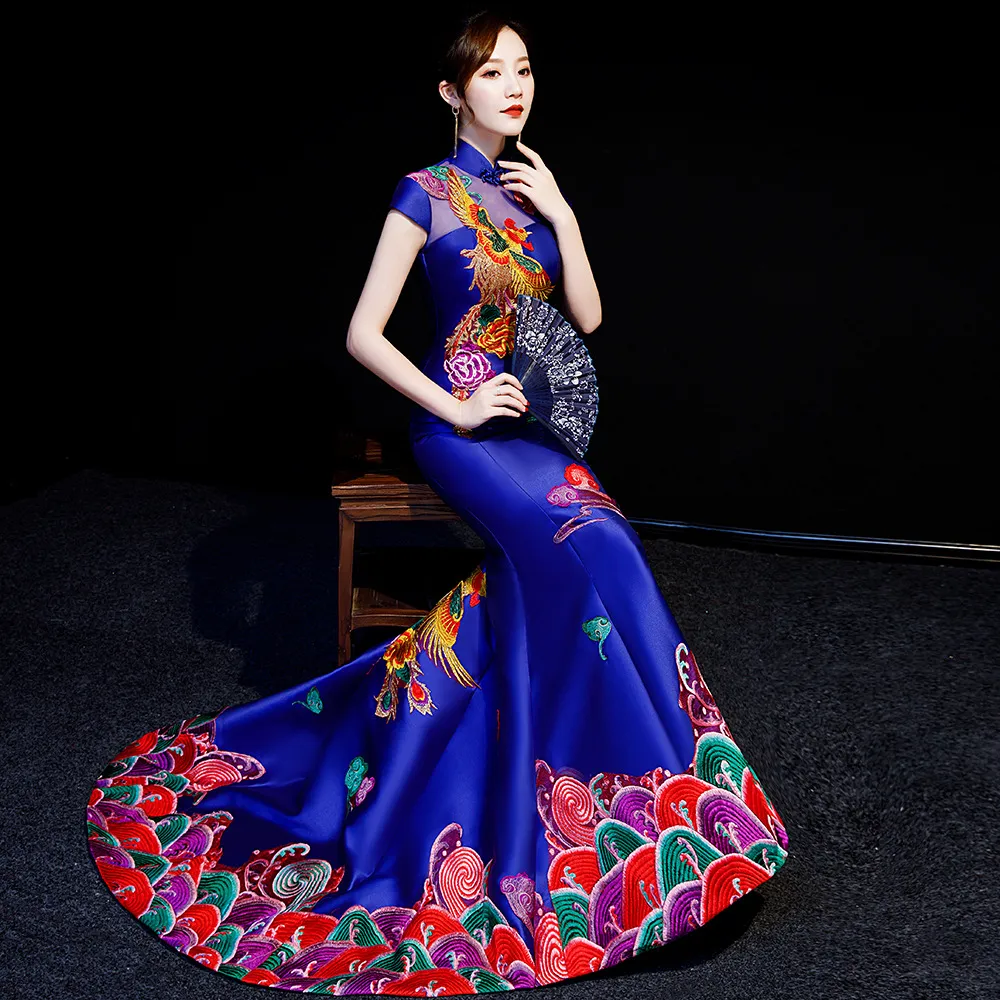 Blue embroidered Chinese Traditional Gown Modern Qipao Wedding Cheongsam Long Evening Party dress women Sexy Backless vestido