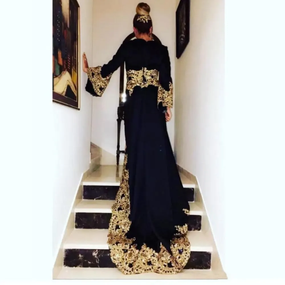Dinner dress black and gold best sale muslimah