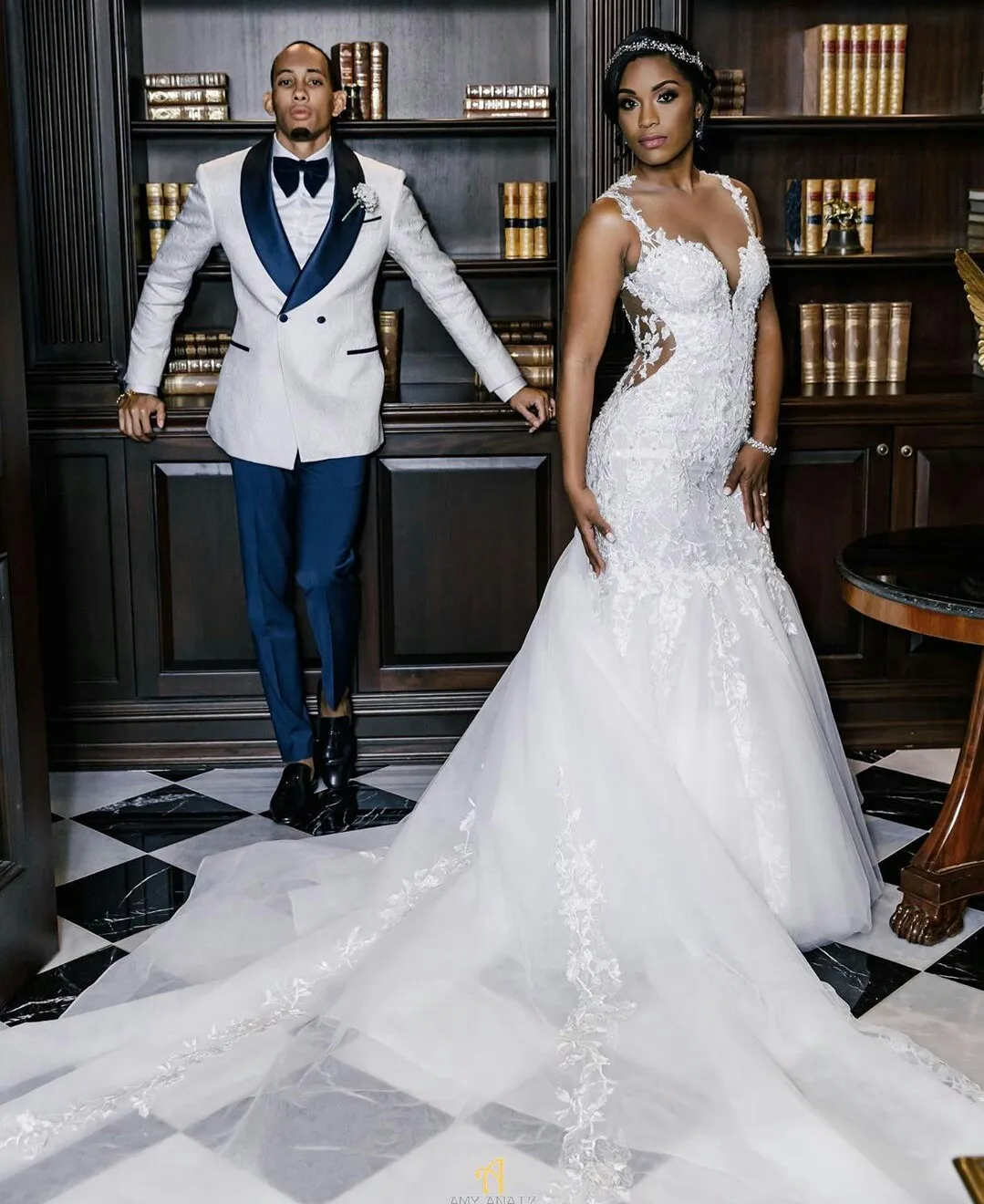 African Plus Size Mermaid Wedding Dresses Tulle Buttons Back Lace Bridal Gowns Sweep Train