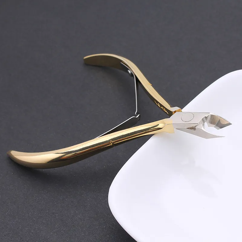 Edelstahl Nagel- & Nagelhaut-Schere – Mit Goldenem Griff, Gebogen & Superscharf | Ideal Für Präzises Schneiden & Nail Art