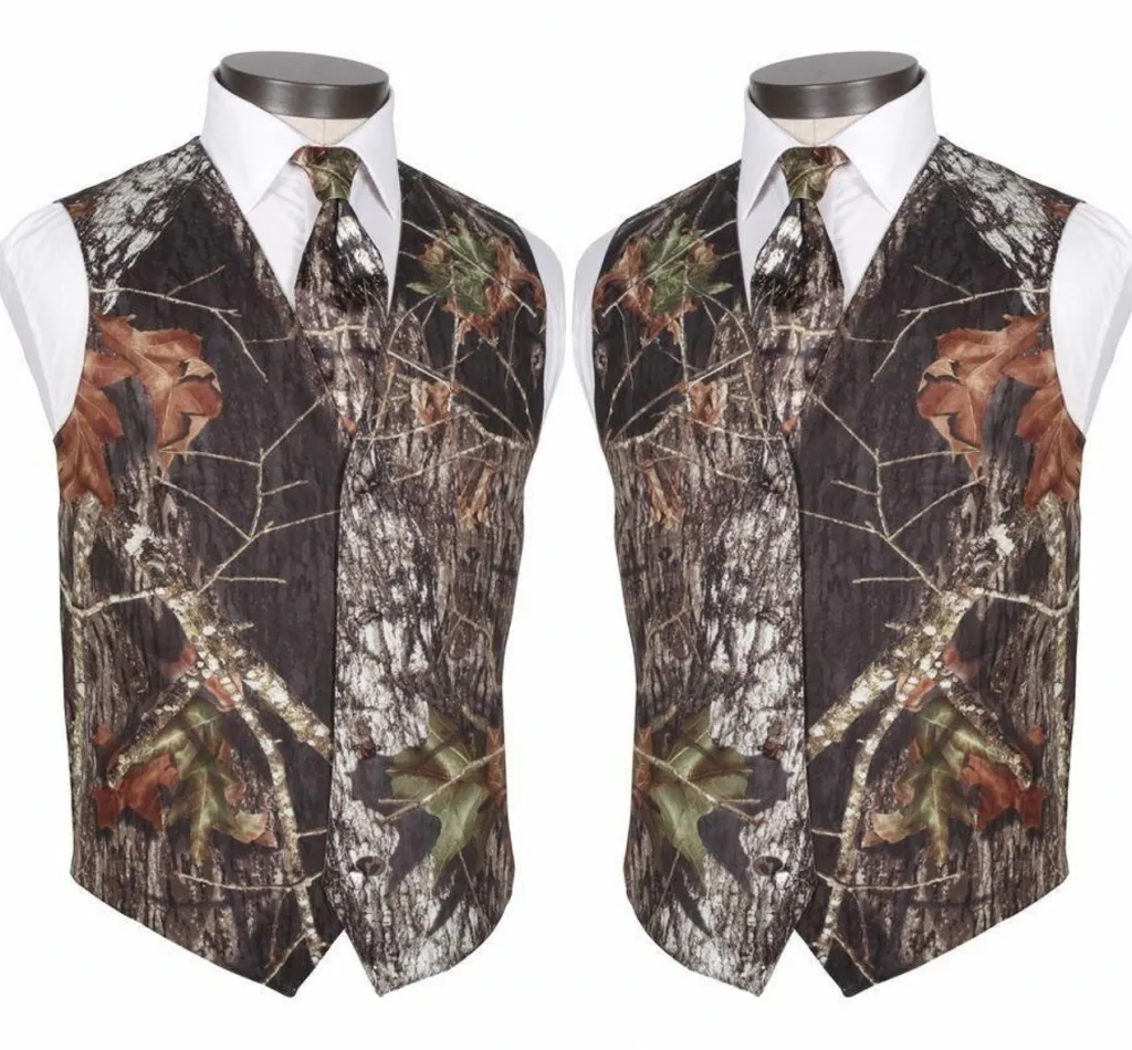 Custom Made Modest Camo Groom Vests Rustic Wedding Vest Tree Trunk Leaves Spring Camouflage Slim Fit Men's Vests 2 Piece Groom Vests (Vest+Tie)