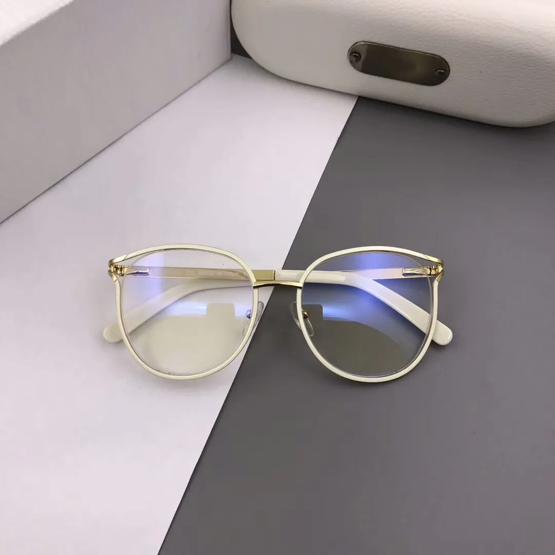 Nya glasögonram 2126 Spektakelram för män Kvinnor Myopia Glasögon Rensa linsen med originalfodral