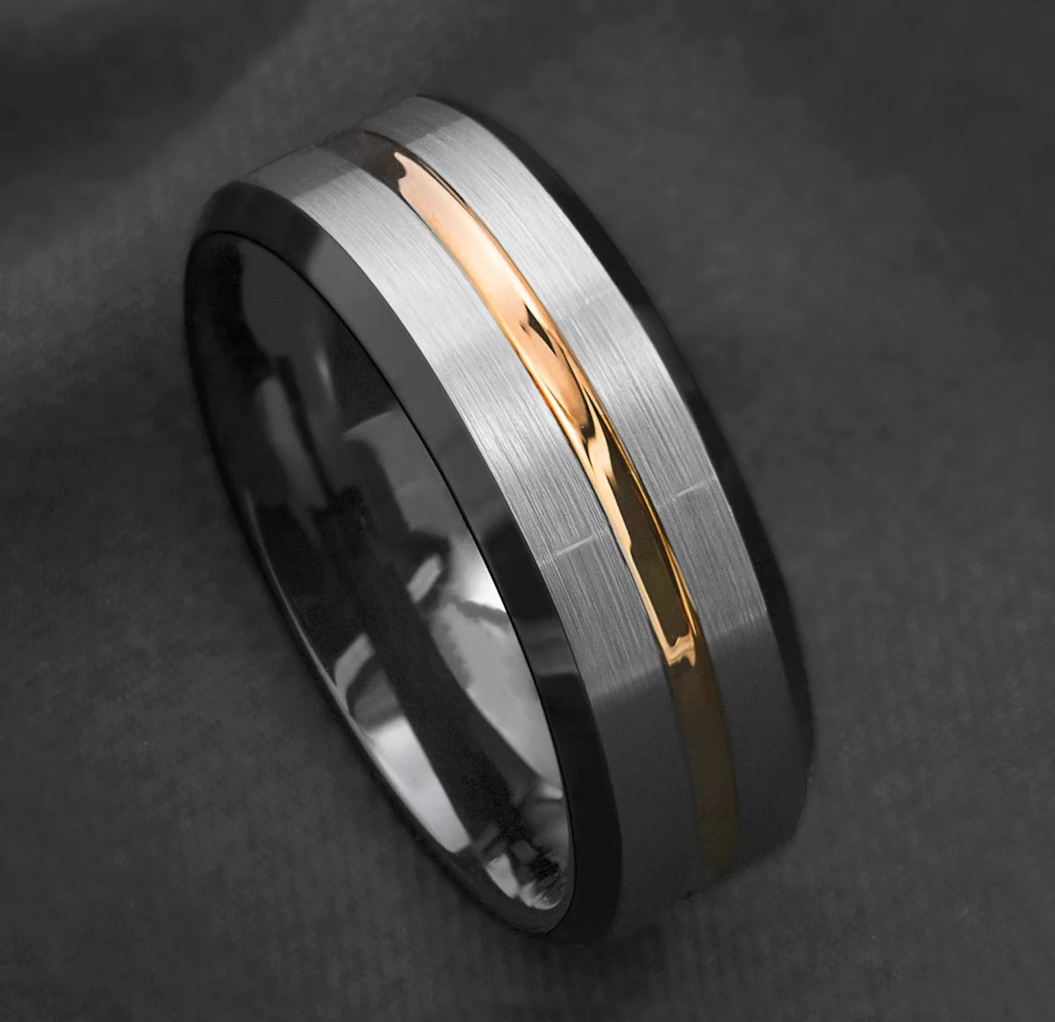 Anillo de tungsteno con borde negro cepillado plateado a la moda de 8 mm, banda de boda para hombre con rayas doradas, tamaño 6 - 13