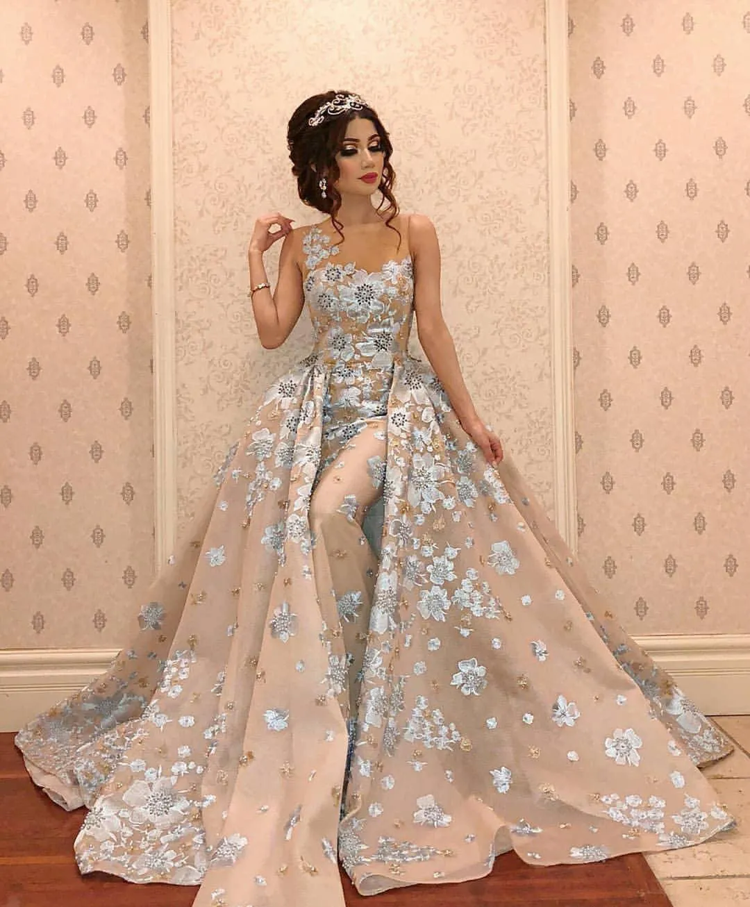 Sereia Vestidos longos Últimas Arábia Saudita Dubai Appliqued Com destacável trem do feriado formal desgaste Tamanho Partido Prom Vestidos Além disso,