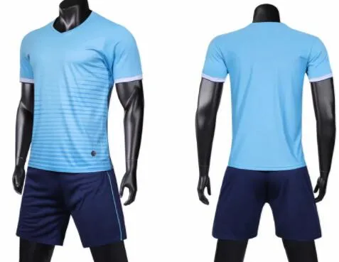 Top 2019 Mannen Voetbal Pak Light Board Adult Custom Logo Plus Nummer Soccer Jerseys Online Sets met Shorts Aangepaste Uniforms Kits Sports