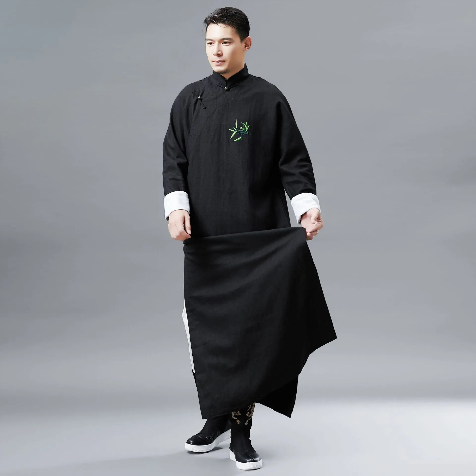 Chinese tang pak voor mannen cheongsam stijl mannelijke toga traditionele lange vestido katoenen linnen etnische kleding geborduurd bamboe patroon robe