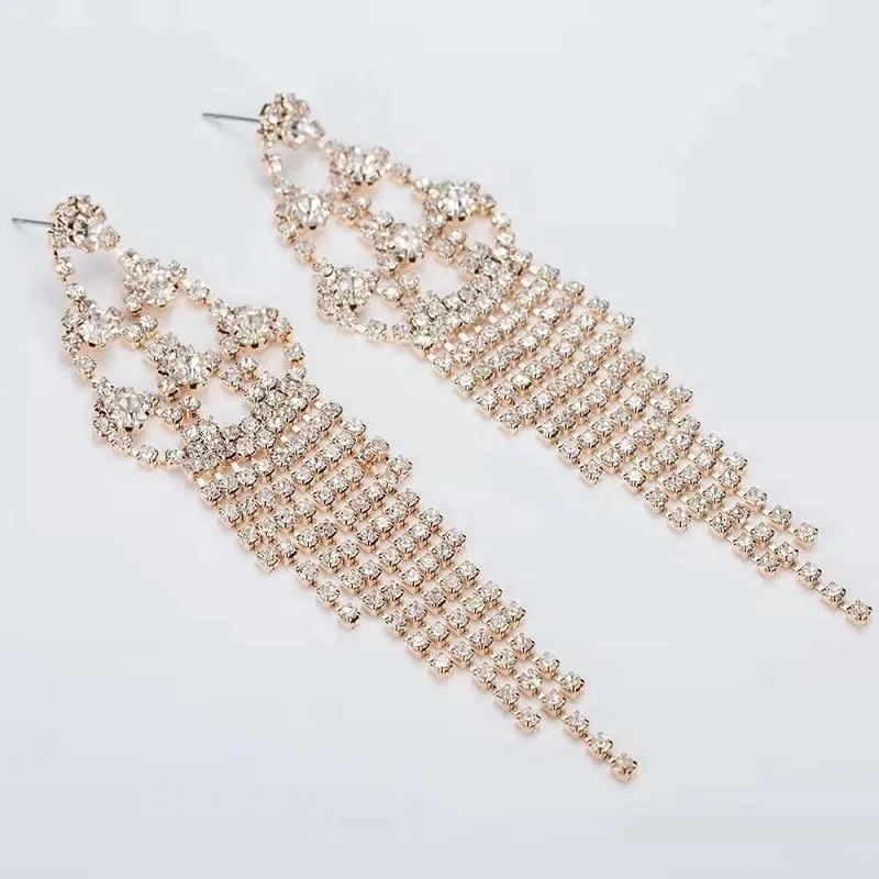Hurtownie Tassel Bridal Weddine Dangle Kolczyki Dla Kobiet Luksusowe Projektant Kwiaty Bling Diamond Danling Kolczyk Biżuteria Miłość Prezent