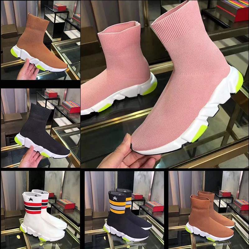 2019 Nieuwe Hot Fashion Paris Triple S Casual Dad Schoenen Mannen en Dames Beige Zwart Casual Designer Schoenen Code Belt Box