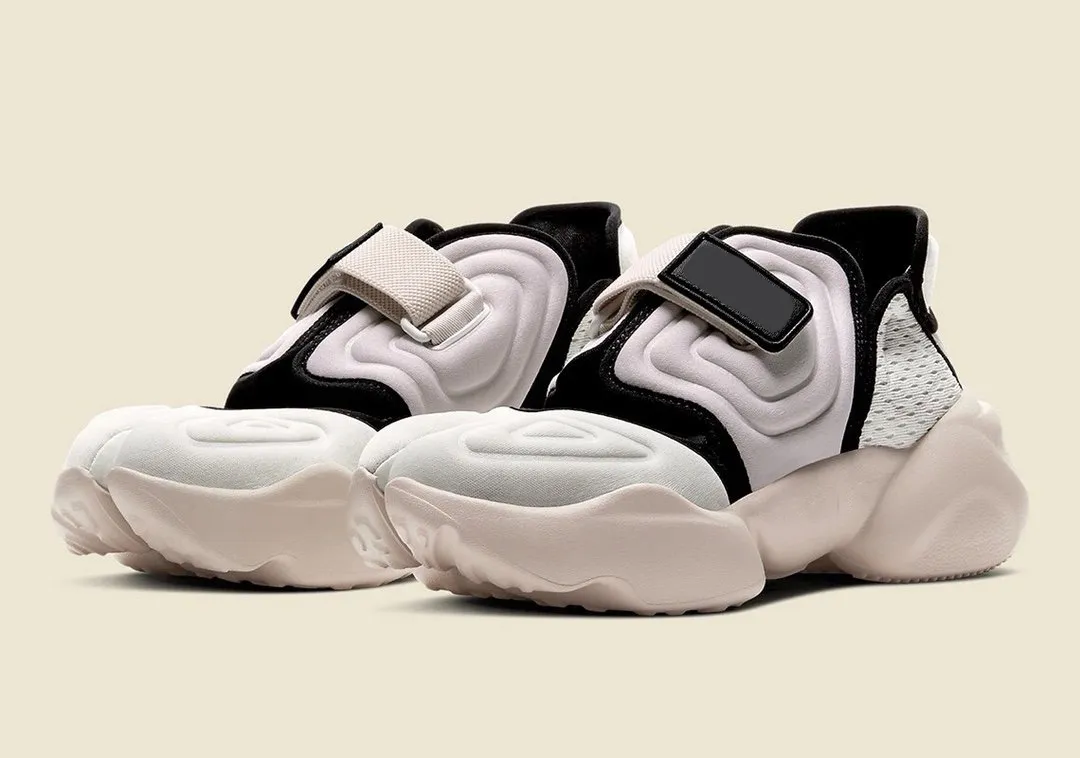 Aqua rift sneaker sandals deals