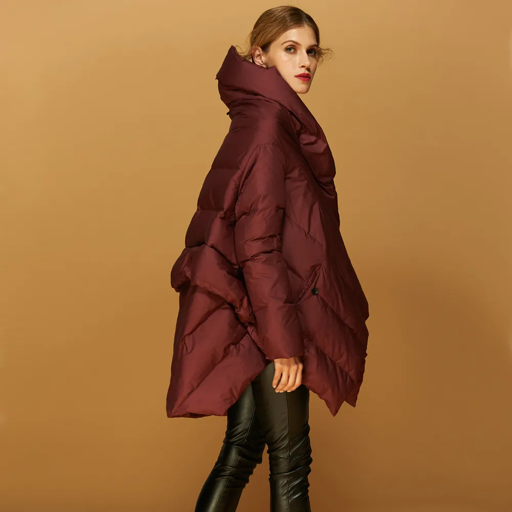 Damen-Daunenmantel Winter warm Kleidungsstück Langer Abschnitt Kapuze Parkas Boutique-Outwear-Greatcoat-Mode hochwertige lose Cape Unregelmäßige Mäntel