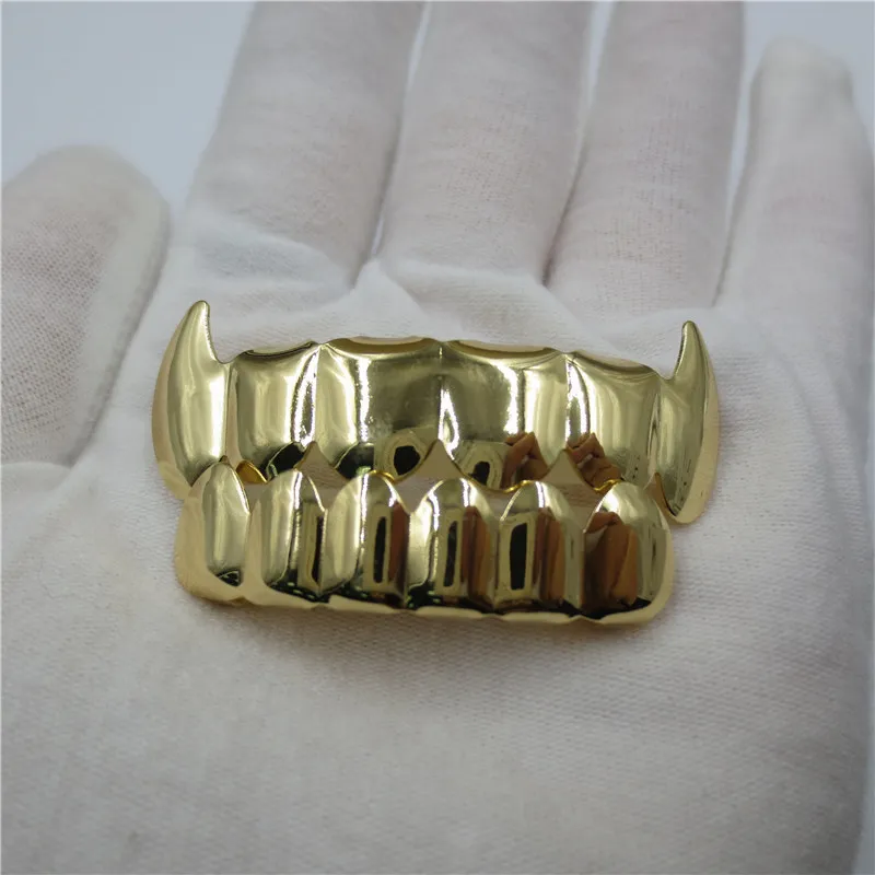 Hip Hop Persoonlijkheid Fangs Tanden Goud Zilver Rose Gouden Tanden Grillz Goud Valse Tanden Sets Vampier Grills Voor Vrouwen Mannen Tandheelkundige Grill2314