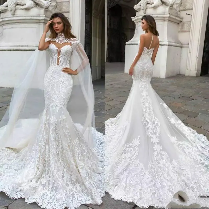 Robes de mariée sirène de plage de luxe avec cape sexy dentelle appliques queue de poisson train robes de mariée de pays 2020 grande taille robes de mariée Boho