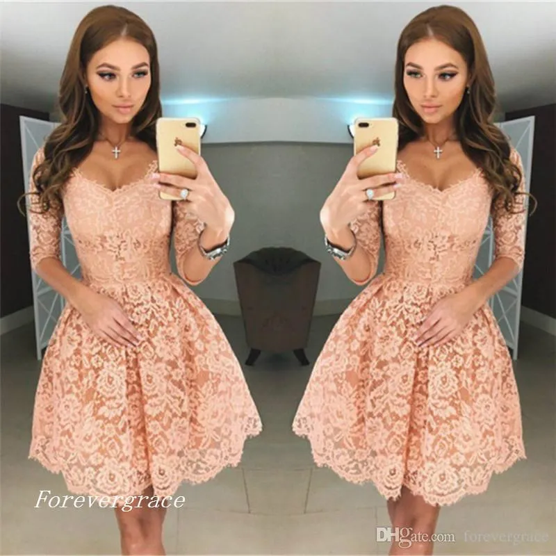 2019 Billiga 3/4 Ärmar Cocktail Klänning En Linje Lace V Neck Mini Short Club Wear Homecoming Party Dress Plus Size Custom Make