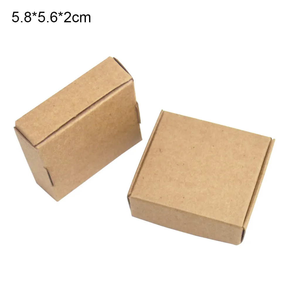 50 stks / partij 5.8 * 5.6 * 2 CM Craft Paper Party Decoratie Verpakkingsdoos Kleine Kartonnen Sieraden Geschenkdozen Karton Vouwen Blank Square Soap Kraft Box