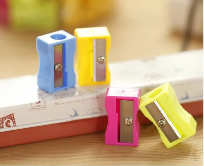 Pencil Sharpeners Easy To Use Office School Pen Pencil Sharpener High Quality Fashion Single Holes Pencil Cutter Stationery SN4348