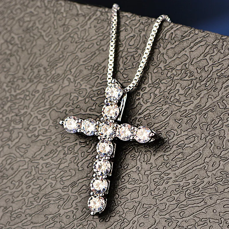 Lucky Female Cross Crystal Wisiorki Srebrny Kolor Łańcuch Naszyjniki Shiny Cyrkonu Choker Naszyjniki Moda Biżuteria Prezenty Dla Kobiet