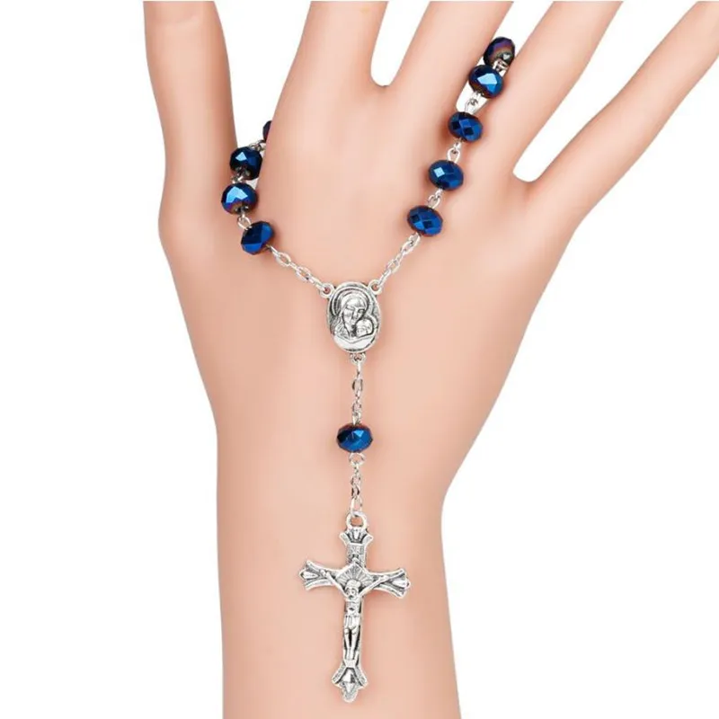 10pcs ciemnoniebieski szklany koraliki katolickie jedna dekada różańca Bransoletka INRI Crucifix Auto Różańca Święta gleba Wewnątrz