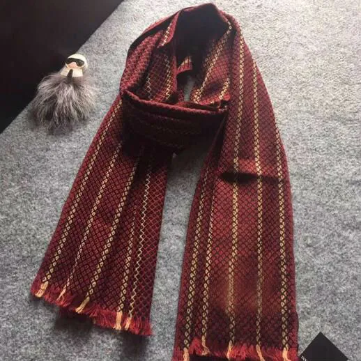 Luxury-Designer Fashion Scarf Custom Vetious Of Top Wool Scarf Par Special Goat Ull från Kashmir