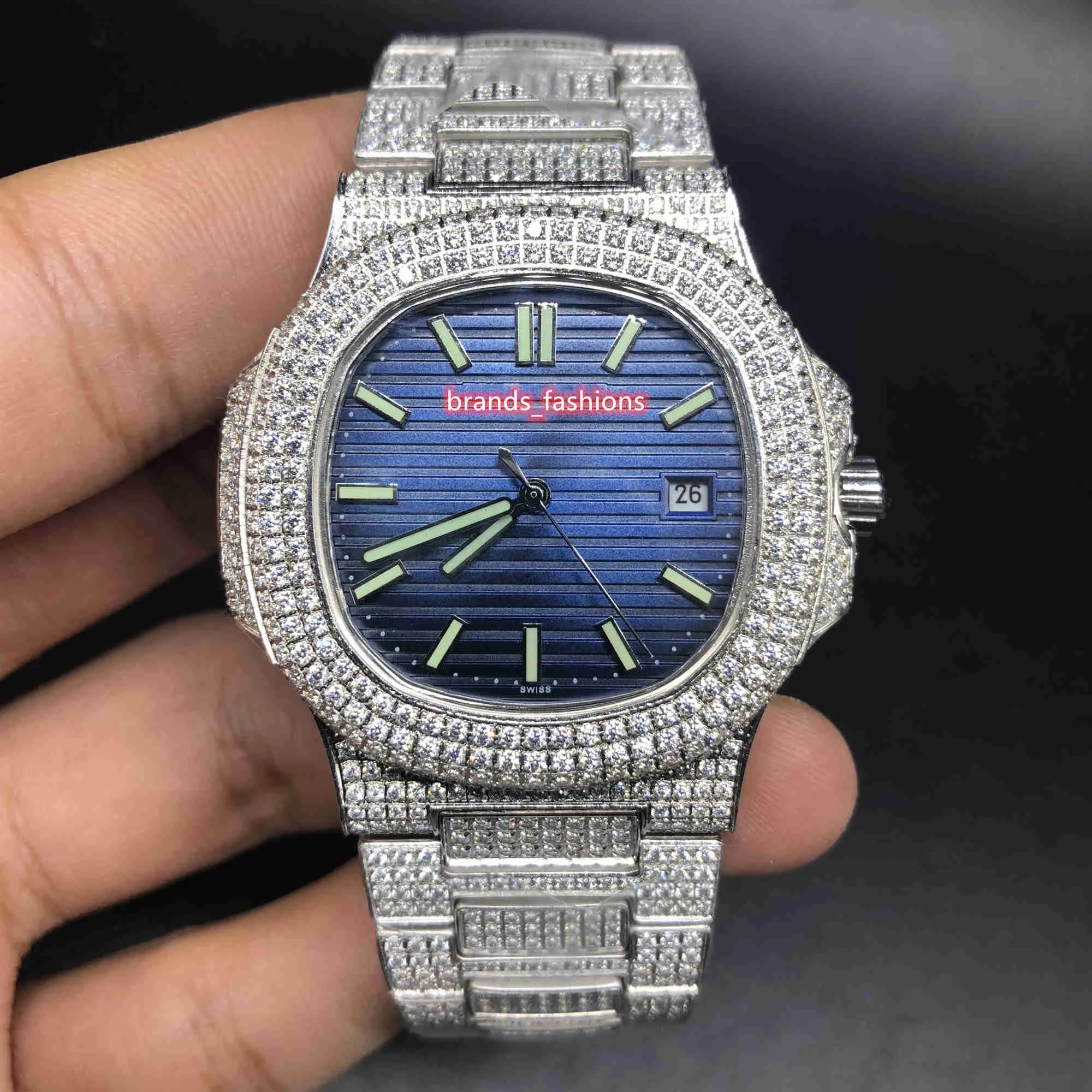Unieke en glamoureuze heren diamant horloge zilver roestvrijstalen shell horloge blauw gezicht Diamond band automatische mechanische polshorloge