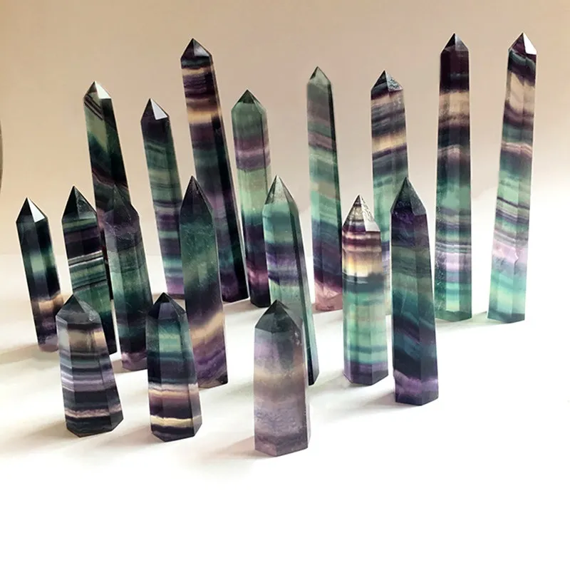 Natuurlijke Kleurrijke Fluoriet Crystal Quartz Tower Quartz Point Fluorite Crystal Obelisk Wand Healing Crystal 15 Maten