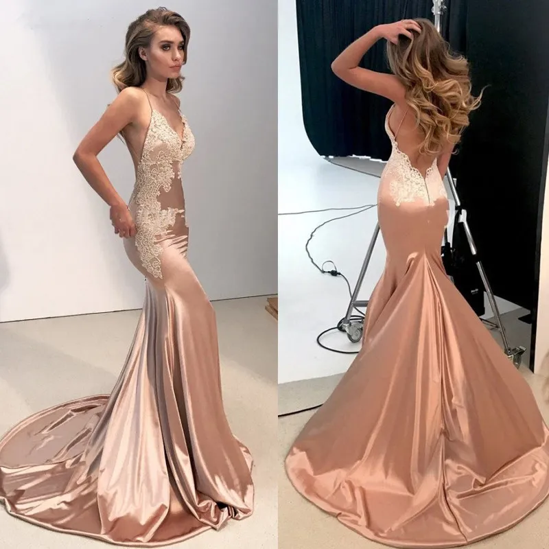 Contradecir Eso entregar Sexy Formal Vestidos De Baile Mujeres Vestidos Elegantes De Fiesta Aplique  Con Espalda Abierta Con Cuello En V Correas Espaguetis Sirena Satinado  Vestido De Noche 2019 De 79,54 € | DHgate