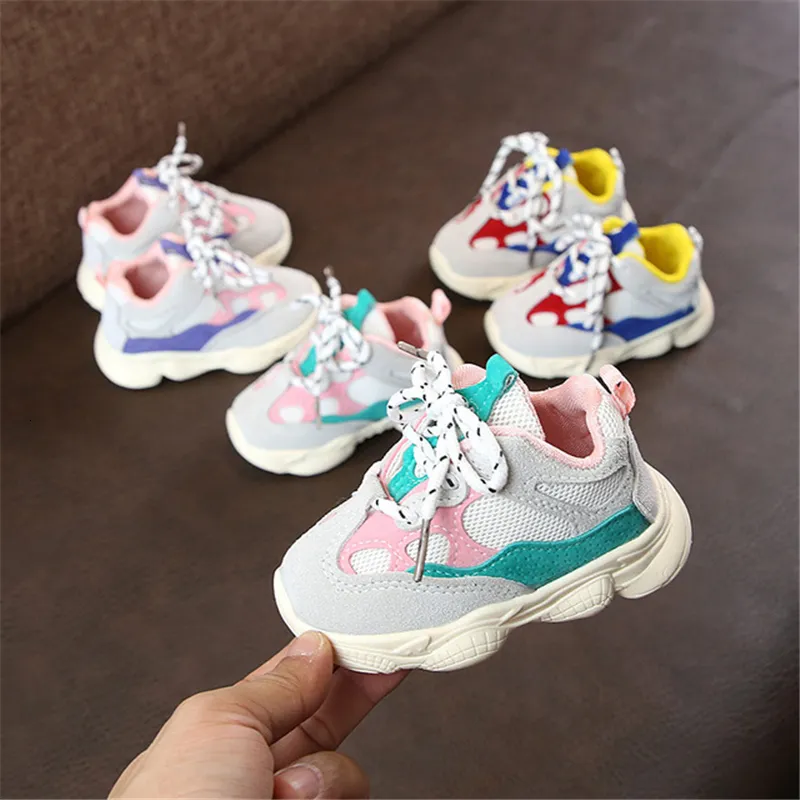 Yeni Sonbahar Bebek Kız Erkek Toddler Bebek Rahat Koşu Ayakkabıları Yumuşak Alt Rahat Dikiş Renkli Çocuk Sneaker