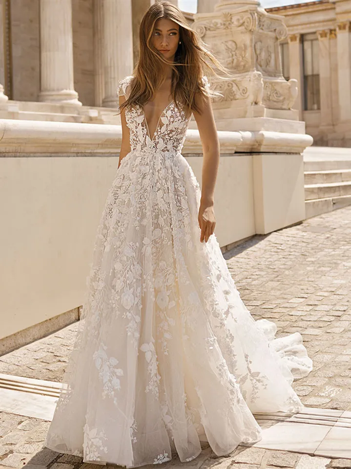 Abito sposa hotsell fiori 3d