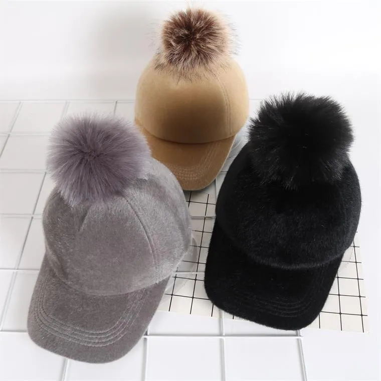 Plush Fur Ball Cap Winter Baseball Caps Autumn And Winter Thick Hat Solid Snapbacks Outdoor Hats 3style GGA3084