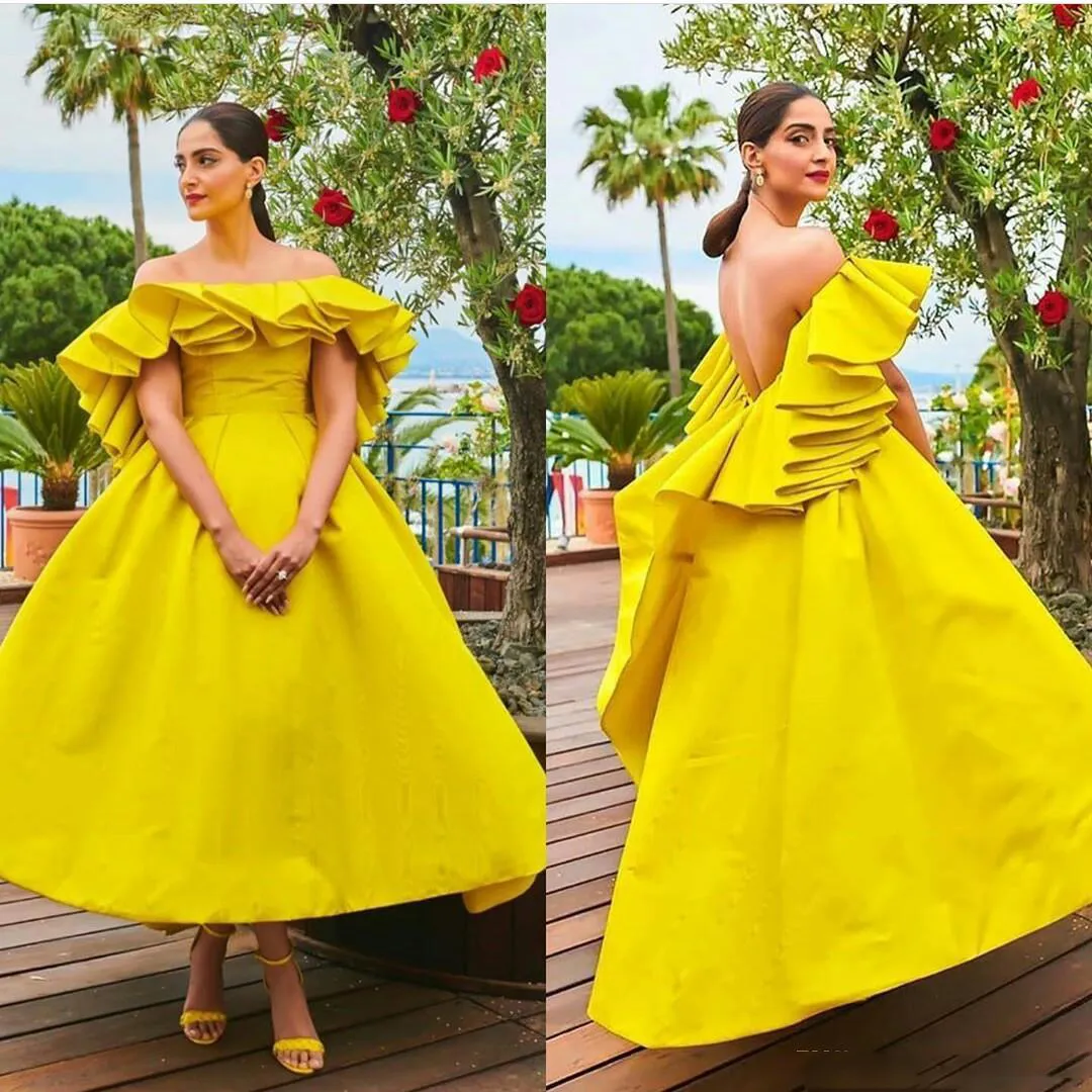 Bright Yellow Short Prom Dresses Off The Shoulder Sexy Backless Satin Ruffles Evening Gowns South African Formal Party Dress