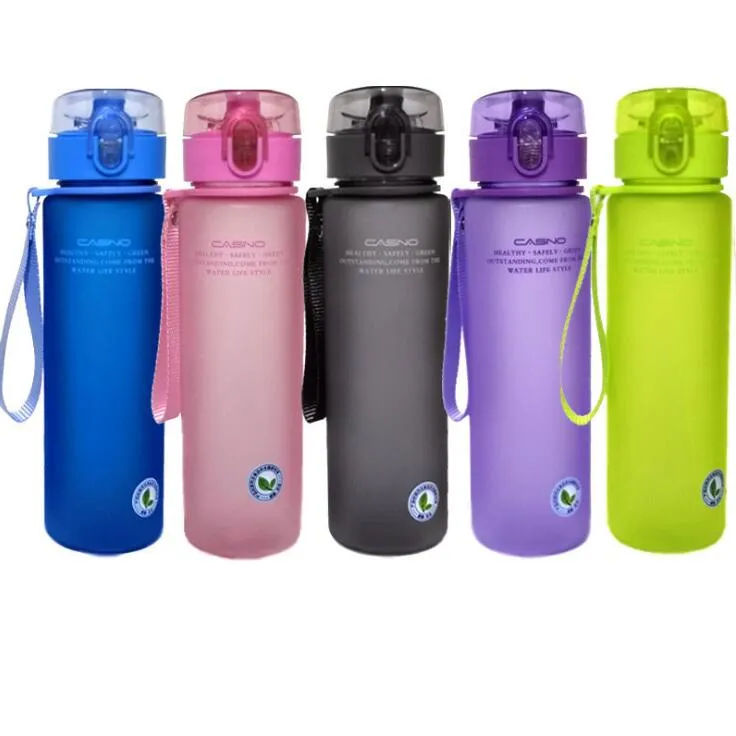 Bottiglia sportiva in plastica 5 colori 400ML 560ML Bottiglia d'acqua per esterni Bottiglie da campeggio portatili a tenuta stagna OOA7080-5