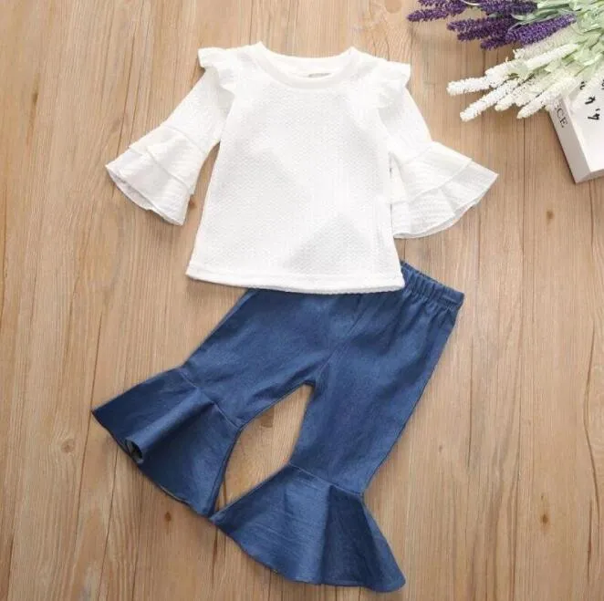 Venta al por mayor de ropa de diseñador para bebés y niños, camiseta sólida para niñas, Top + pantalones acampanados, conjuntos de ropa, conjunto de 2 uds, ropa de diseñador para niñas BY1452