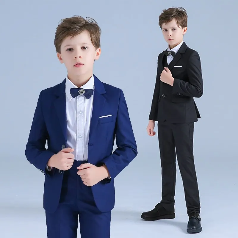 Nouveaux costumes pour garçons Tuxedos pour les mariages Occasion formelle du garçon Costumes pour petits hommes Enfants Enfants Fête de mariage Vêtements de cérémonie pour garçon (veste + pantalon + gilet)